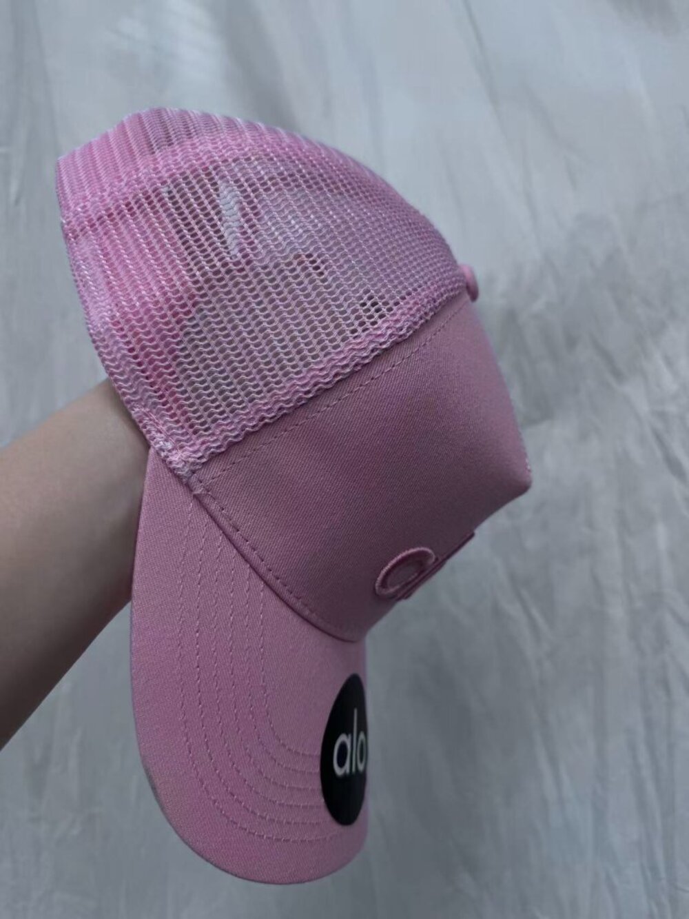 ALO Yoga District Trucker Hat Pink 💟 Pilates Princess Athleisure Cap - NWT - Picture 2 of 5
